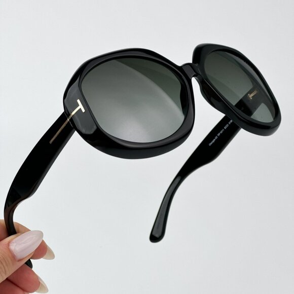Tom Ford FT1011/S01B GEORGIA-02 BRAND NEW Sunglasses Black Gradient Women